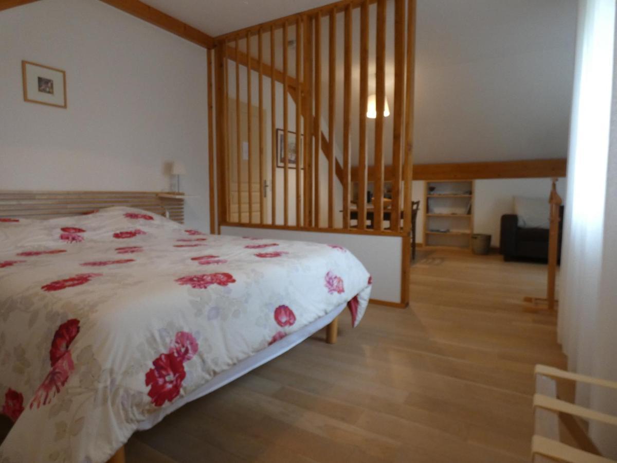 Les Iris Bed & Breakfast Villevieux Exterior photo